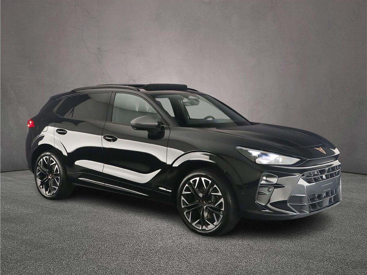 Cupra Terramar VZ Performance 1.5 TSI e-Hybrid 272pk DSG Automaat Trekhaak, Sennheiser audio, Panoramadak, Adaptive cruise control, Elektrische achterklep