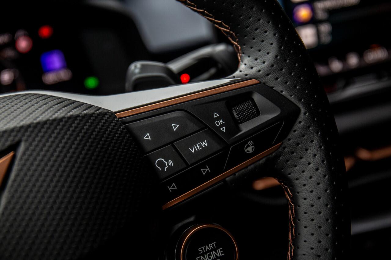 Cupra Terramar 1.5 eTSI Business , Lane assist, Sportstuur, Voorstoelen verwarmd, Adaptive Cruise,