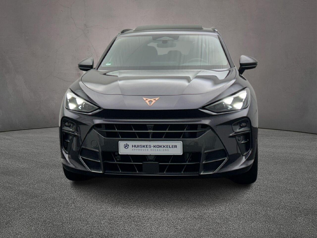 Cupra Terramar VZ Performance 1.5 TSI e-Hybrid 272pk DSG Automaat Panoramadak, Trekhaak, Lederen bekleding, 360 camera, Adaptive cruise control, Navigatie, Sennheiser Audio, Led Matrix verlichting