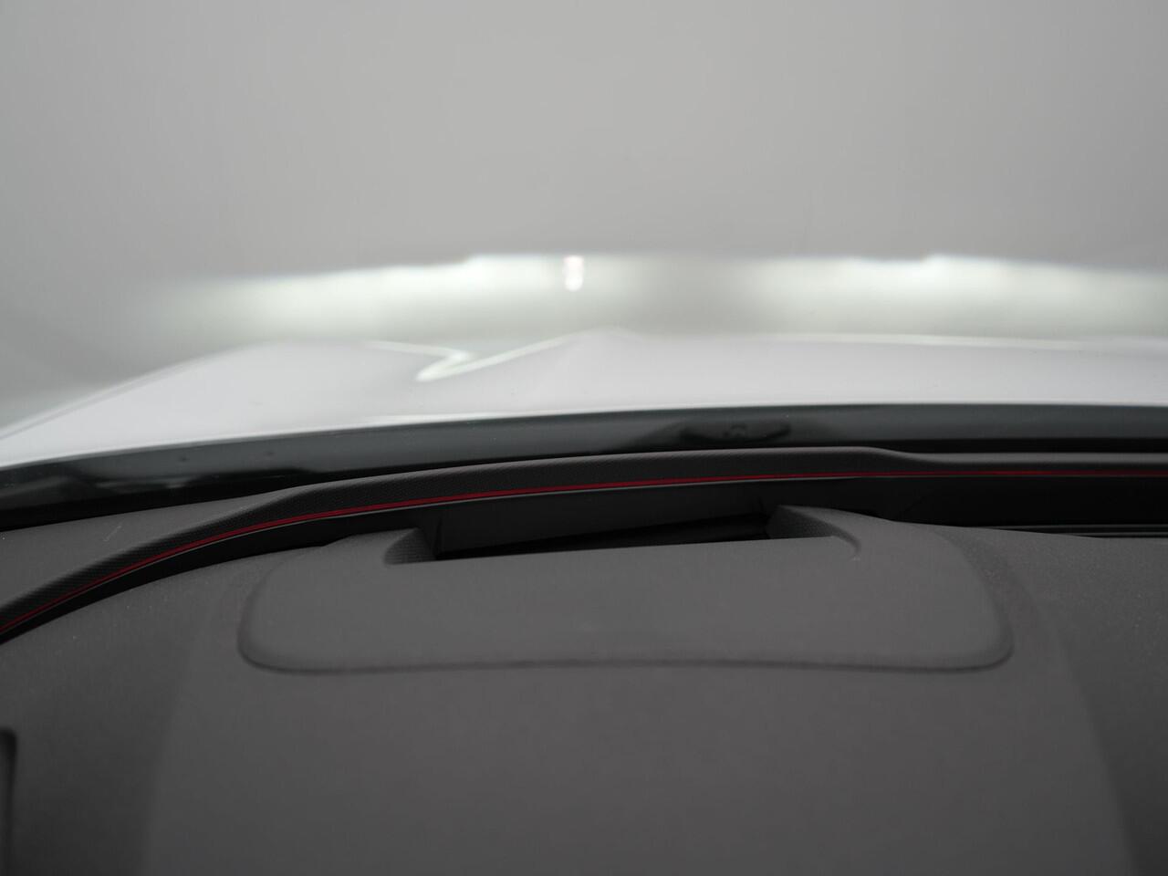 Cupra Terramar 1.5 TSI Plug In Hybrid 204pk Business DSG PHEV | Adaptive Cruise | Head Up | 360 Camera | Alcantara Sportstoelen Memory & Verwarmd | Matrix LED | Stuurverwarming | Sfeerverlichting | Virtual |