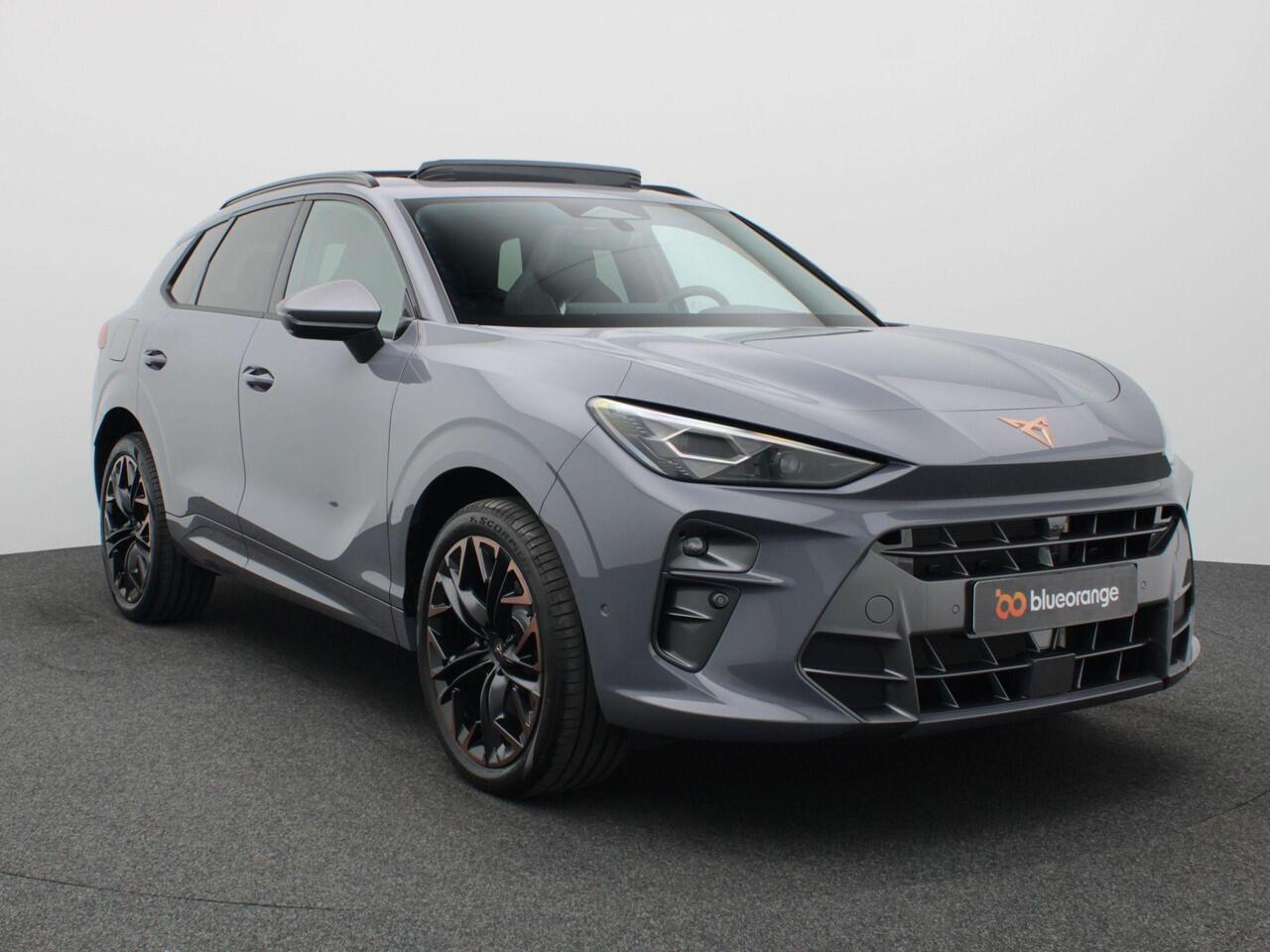 Cupra Terramar 1.5 TSI e-Hybrid VZ Performance 272PK DSG matrix led, trekhaak, sennheiser audio, 360gr. camera, head-up display, alarm, schuif-kanteldak, winterpakket, adaptive cruise met travel assist, side assist, virtual pedal, keyless, 20" lichtmetaal