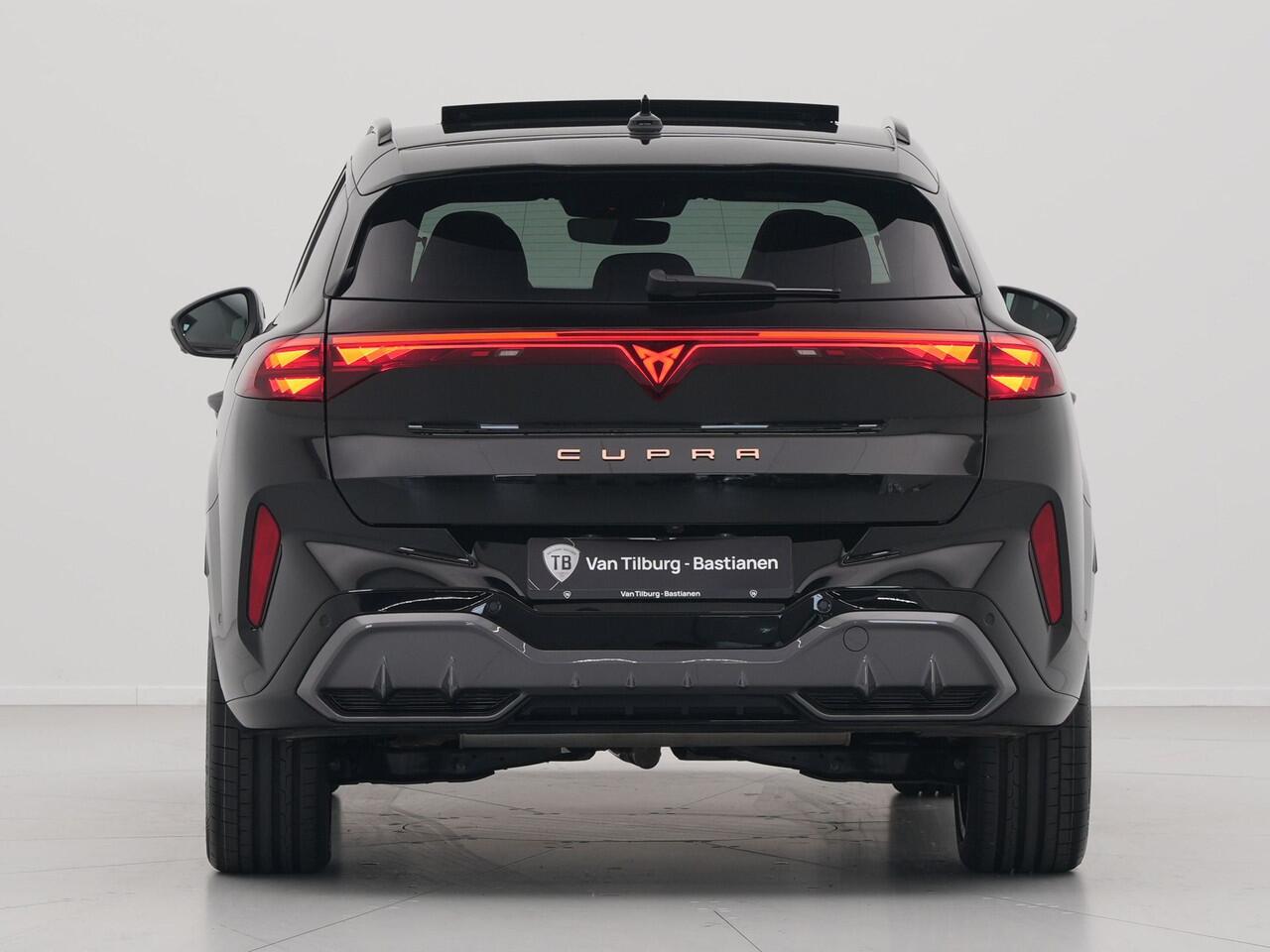 Cupra Terramar 1.5 TSI e-Hybrid 272pk VZ Performance Panorama Memory 360 Camera Stuurverwarming *Trekhaak niet mogelijk*