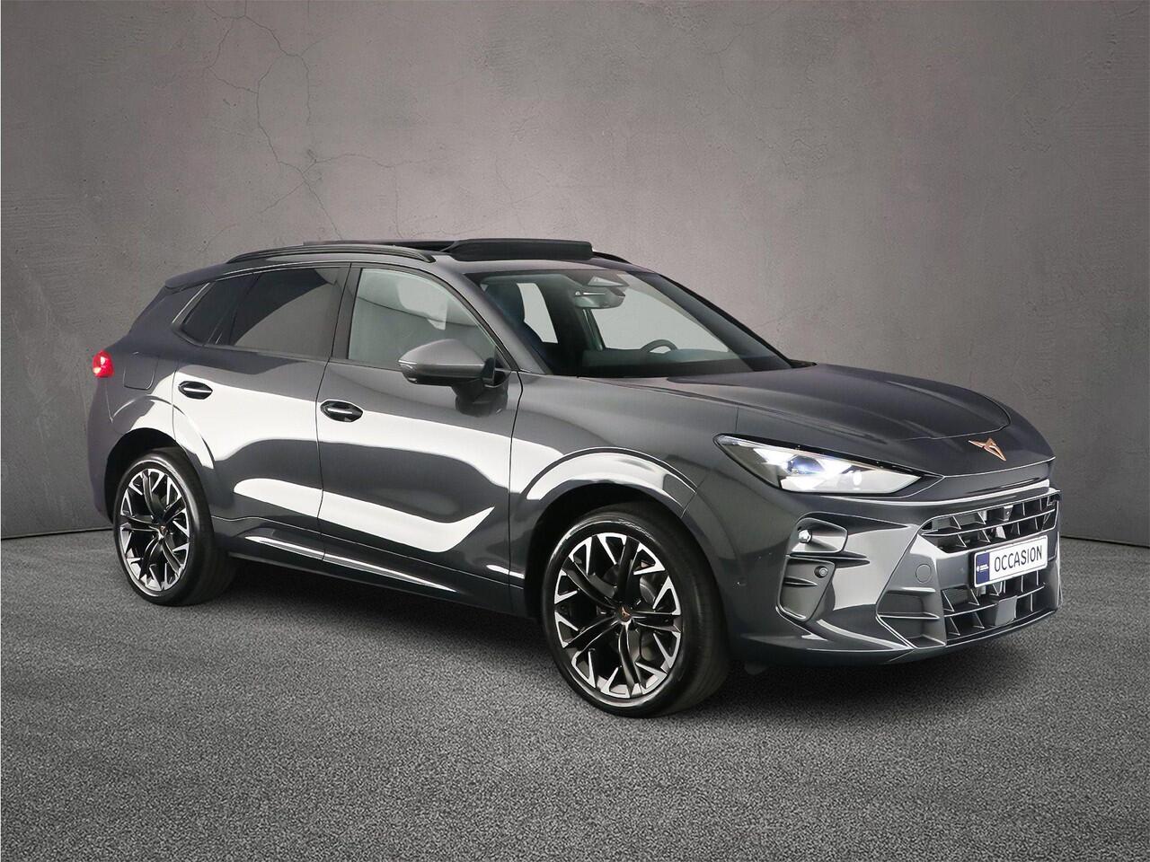 Cupra Terramar VZ Performance 1.5 TSI e-Hybrid 272pk DSG Automaat Trekhaak, Sennheiser audio, Panoramadak, LED matrix koplampen, Elektrische achterklep, Adaptive cruise control