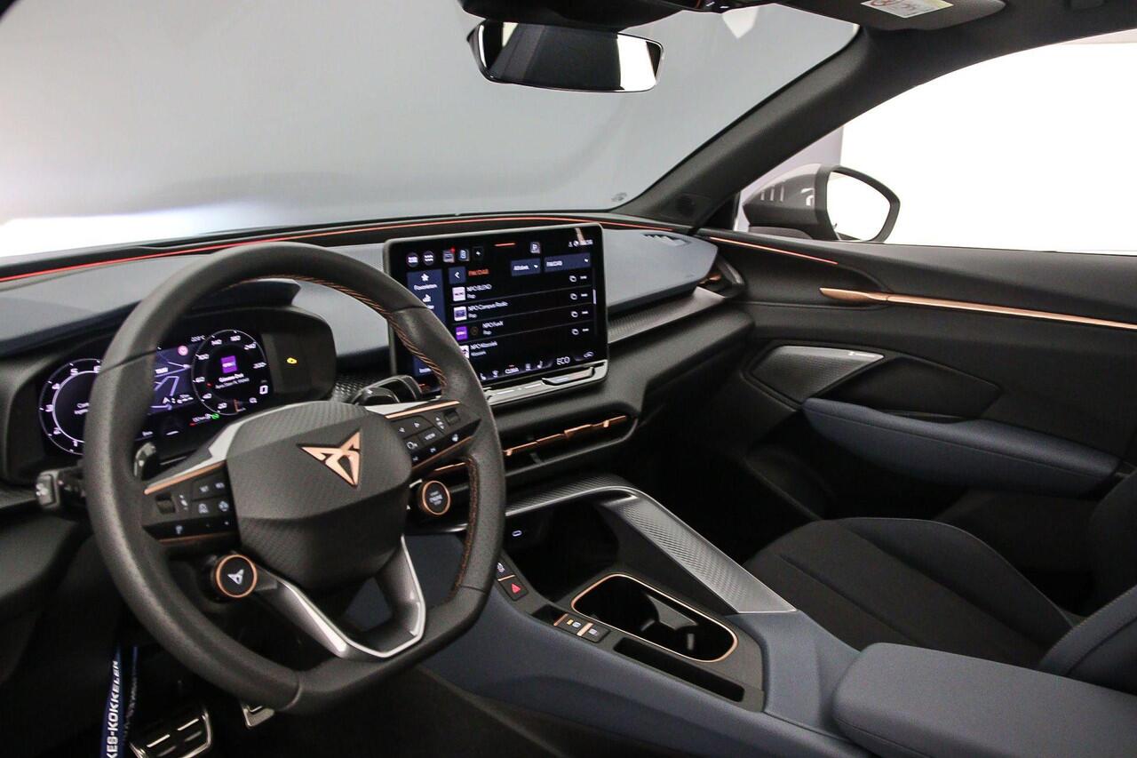 Cupra Terramar VZ Performance 1.5 TSI e-Hybrid 272pk DSG Automaat Trekhaak, Sennheiser audio, Panoramadak, LED matrix koplampen, Elektrische achterklep, Adaptive cruise control