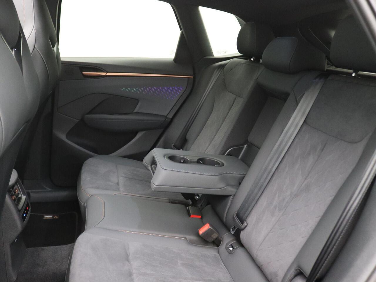 Cupra Terramar 1.5 TSI e-Hybrid VZ Performance 272PK DSG matrix led, trekhaak, Sennheiser audio, 360gr. camera, head-up display, alarm, schuif-kanteldak, winterpakket, adaptive cruise met travel assist, side assist, virtual pedal, keyless, 20" lichtmetaal