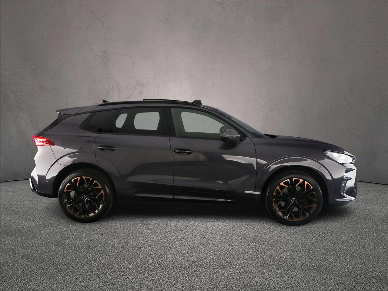 Cupra Terramar VZ Performance 1.5 TSI e-Hybrid 272pk DSG Automaat Panoramadak, Lederen bekleding, LED matrix koplampen, Sennheiser audio, Navigatie, Adaptive cruise control