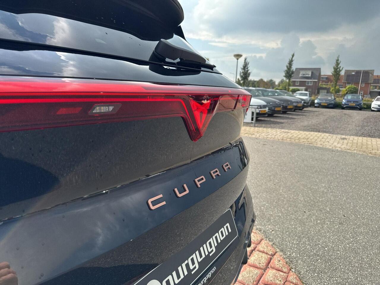 Cupra Terramar 1.5 TSI e-Hybrid VZ Performance | SOH 100% | 272Pk | Sennheiser Sound | HD Matrix Led | Camera Rondom | Head Up | Pano Dak | 20" LM |