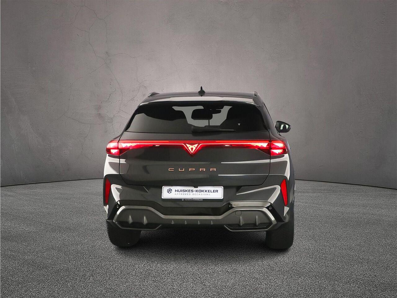 Cupra Terramar Business 1.5 eTSI 150pk DSG Automaat Adaptive cruise control, Elektrische achterklep, 360 camera, Achteruitrijcamera, LED matrix koplampen, Navigatie