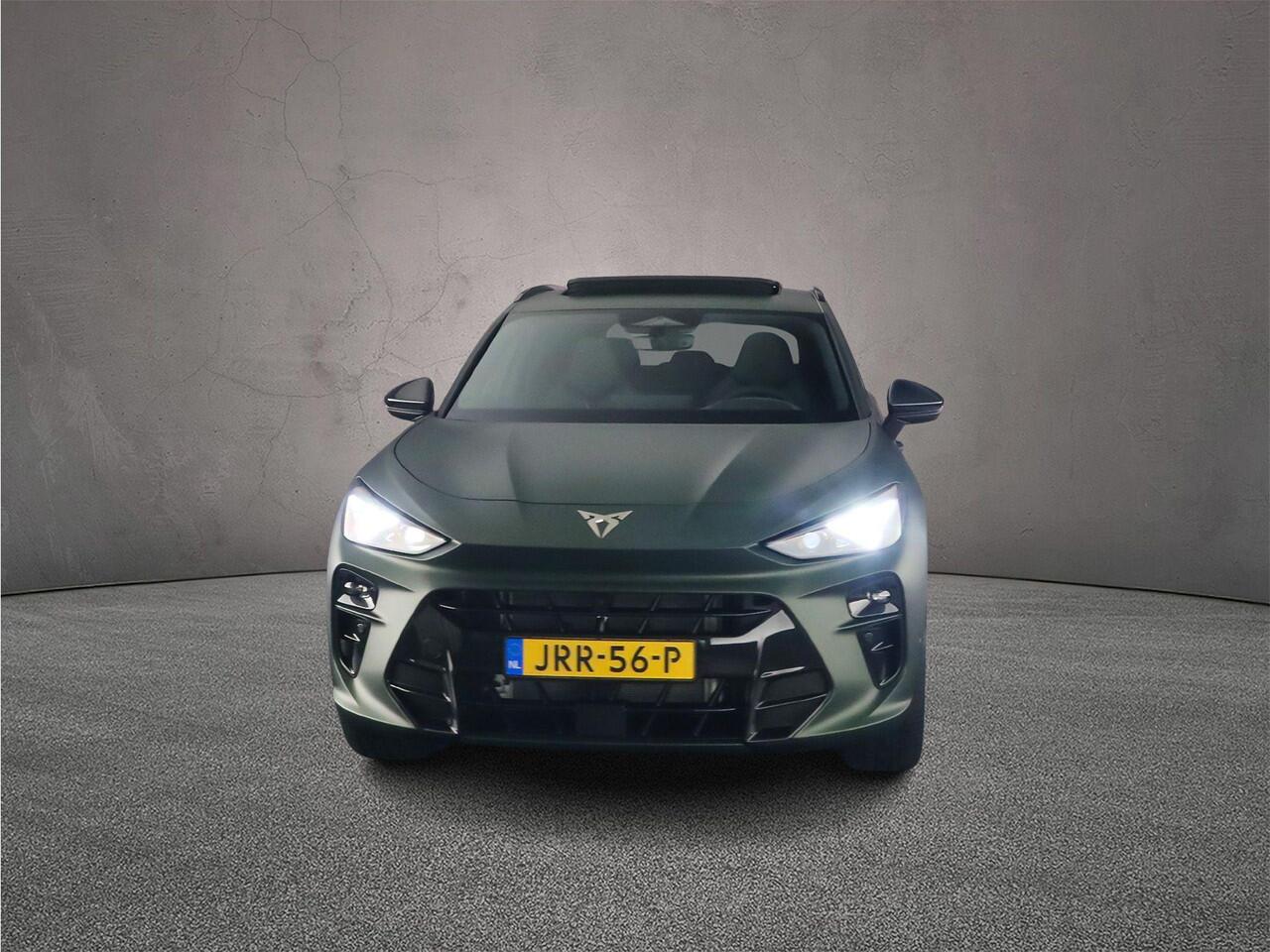 Cupra Terramar VZ Tribe Edition 1.5 TSI e-Hybrid 272pk DSG Automaat Trekhaak, Sennheiser audio, Panoramadak, LED matrix koplampen, Adaptive cruise control, Elektrische achterklep