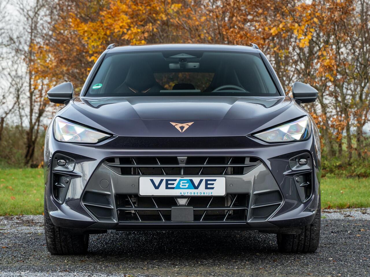 Cupra Terramar 1.5 TSI e-Hybrid VZ Performance // pano