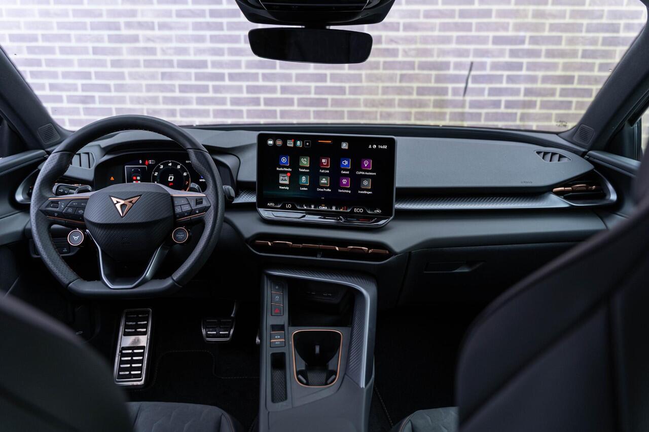 Cupra Terramar 1.5 TSI e-Hybrid Business | Adaprive Cruise Control | Achteruitrijcamera | Virtual Cockpit | Standkachel | Apple carplay/Android Auto | LED koplampen | Stoelverwarming | Stuurverwarming