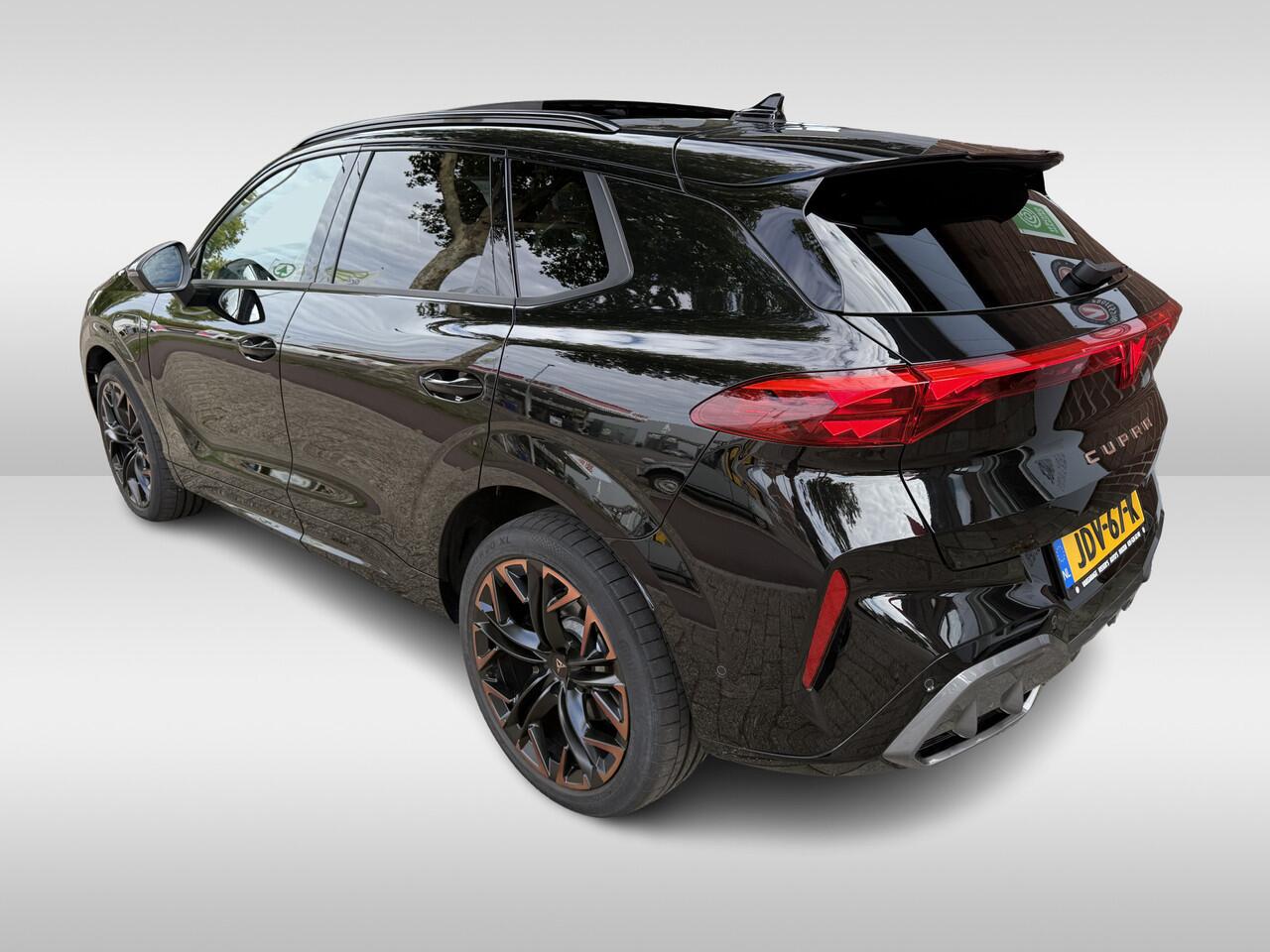 Cupra Terramar 1.5 TSI e-Hybrid VZ Performance copper | 272pk / 200kw gecombineerd | | panoramadak - schuif | Matrix led koplampen | leder bekleding met geheugen | stoel + stuur verwarming |