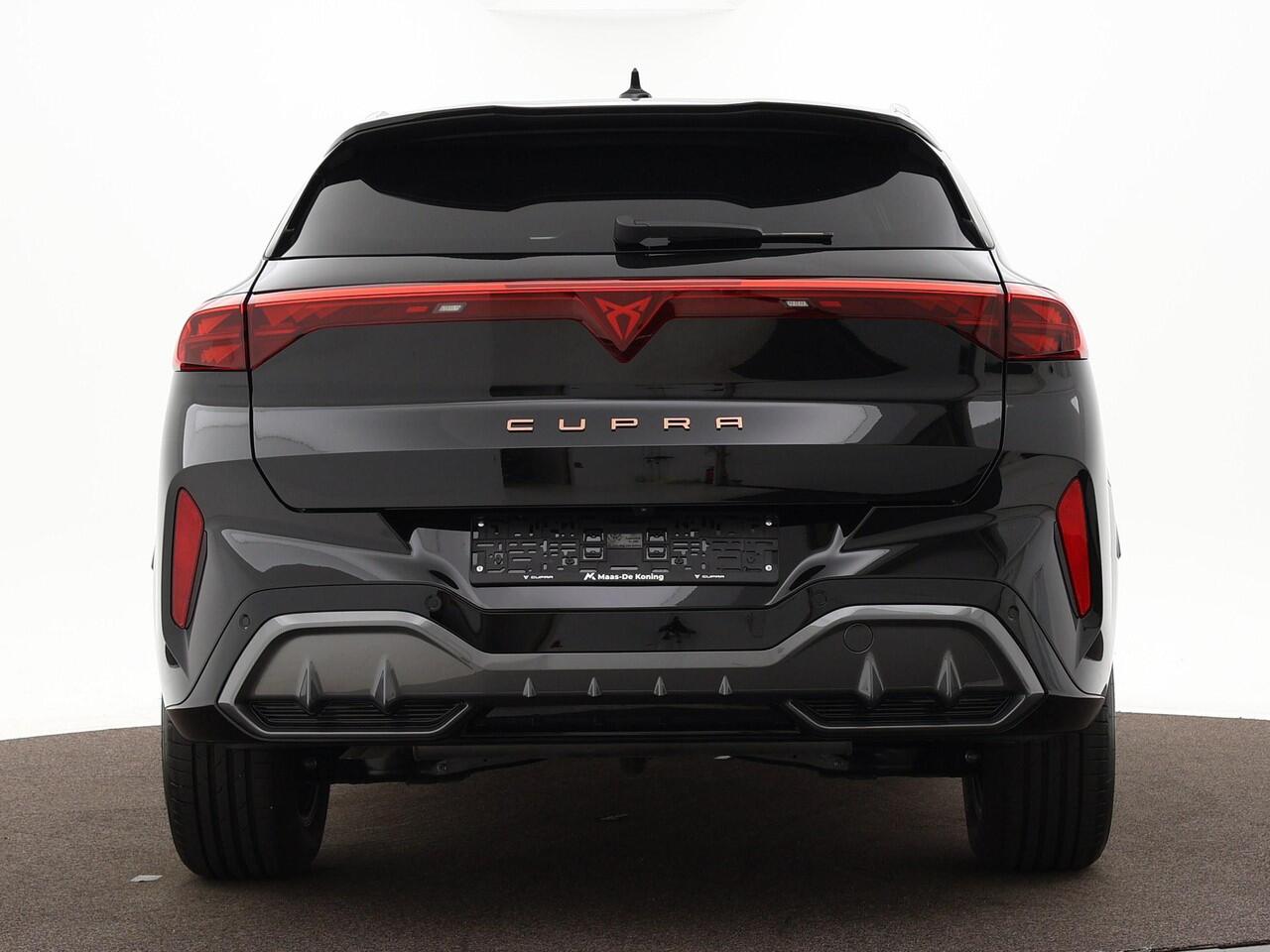 Cupra Terramar 1.5 Tsi 204pk DSG e-Hybrid Business · Apple/Android Car Play · Camera · Keyless · Elek. Trekhaak · Elek. Achterklep · 18'' Inch · Garantie t/m 27-03-2028 of 90.000km