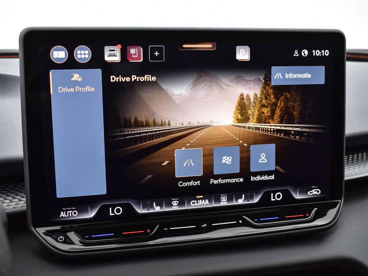 Cupra Terramar 1.5 TSI 150pk DSG Business · Panoramadak · Camera · Keyless · Apple/Android Car Play · Elek. Trekhaak · Elek. Achterklep · 18'' Inch · Garantie t/m 17-06-2027