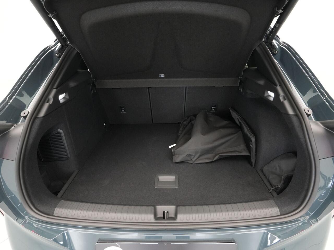 Cupra Terramar 1.5 TSI e-Hybrid 204pk 360 Camera Parkassist Carplay Navi via App Side Assist 183