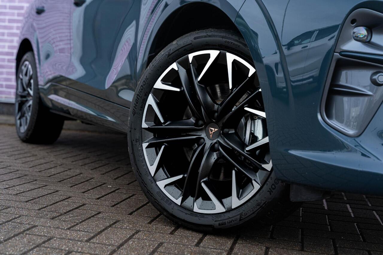 Cupra Terramar 1.5 TSI e-Hybrid Business | Adaprive Cruise Control | Achteruitrijcamera | Virtual Cockpit | Standkachel | Apple carplay/Android Auto | LED koplampen | Stoelverwarming | Stuurverwarming