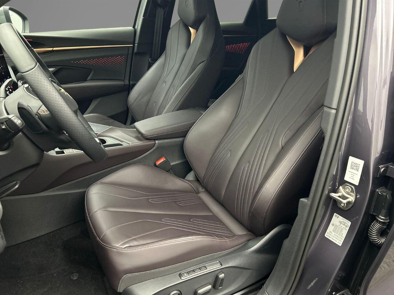 Cupra Terramar VZ Performance 1.5 TSI e-Hybrid 272pk DSG Automaat Panoramadak, Lederen bekleding, Sennheiser audio, LED matrix koplampen, Adaptive cruise control, 360 camera, Elektrische achterklep