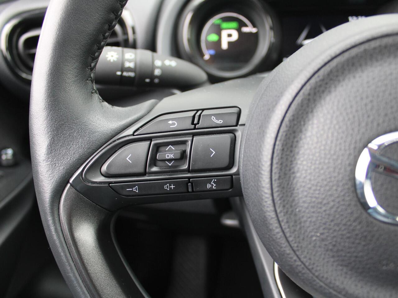 Mazda 2 Hybrid 1.5 Agile | Comfort Pakket | Airco | Apple carplay / Android auto | 15" LM |