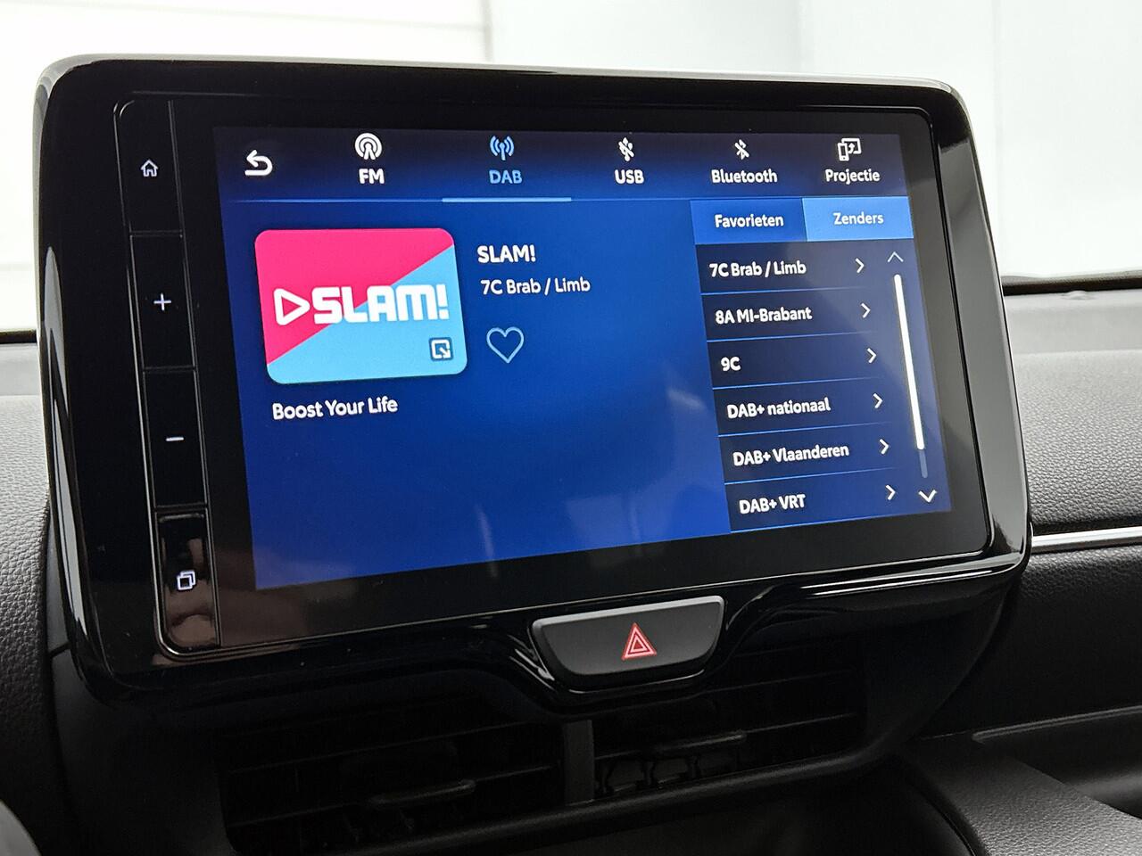 Mazda 2 Hybrid 1.5 Homura door AWNB Verkozen tot NUMMER 1 Top 10 zuinige gezinsauto's!