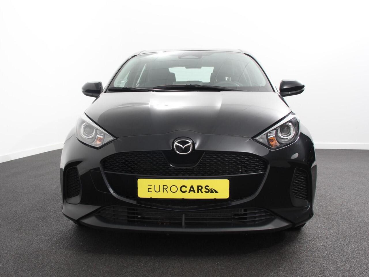 Mazda 2 Hybrid 1.5 Prime-line Airco Adaptieve cruise control Achteruitrijcamera Lane assist Radio Apple Carplay/ Android auto