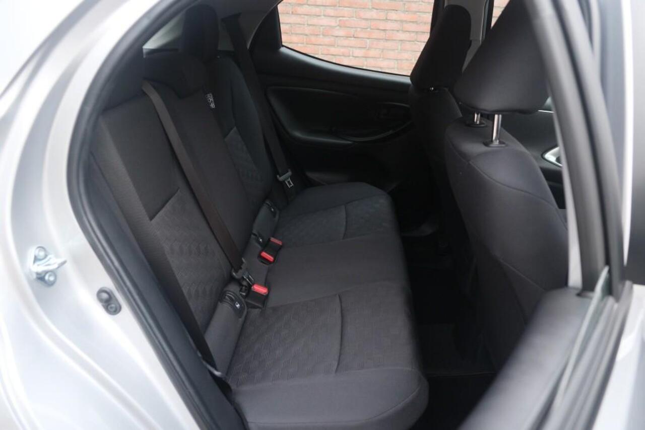 Mazda 2 Hybrid 1.5 116pk CVT Centre-line | App Connect | Climate | Adaptive Cruise | Camera | Stoelverwarming