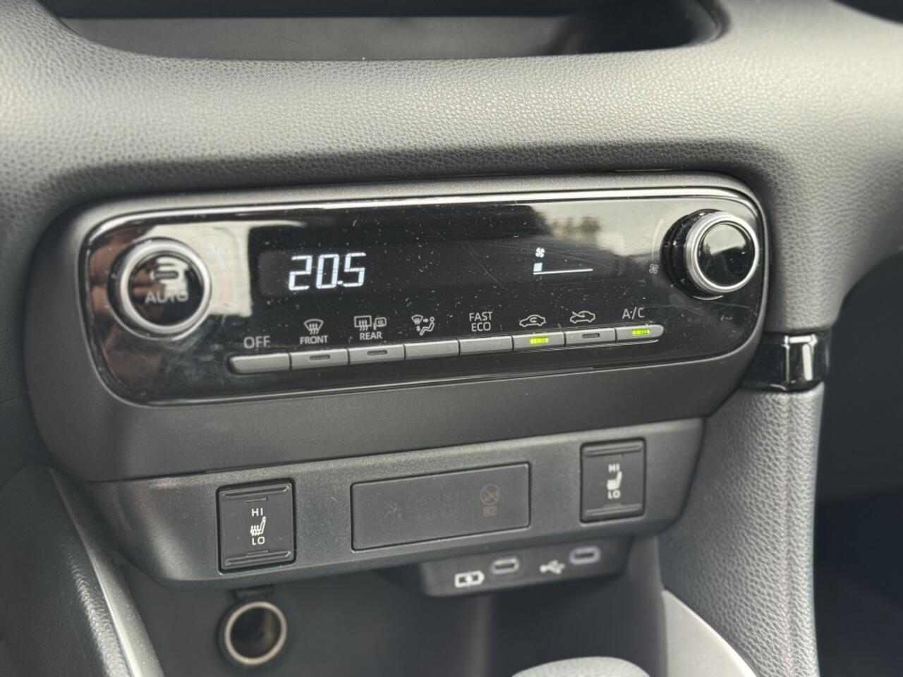 Mazda 2 1.5 Centre-line | Camera | Stoelverwarming | Carplay