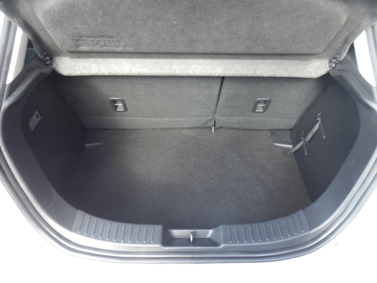 Mazda 2 1.5 E-SA-G HOMURA