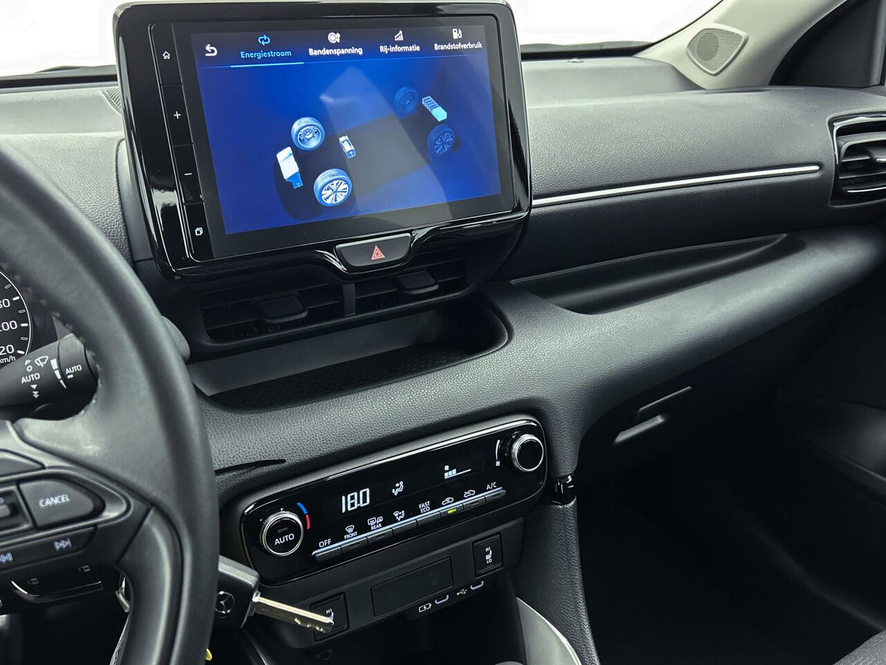 Mazda 2 Hybrid 1.5 Centre-line / Camera / Adaptive cruise / Apple carplay & android auto / Clima | door AWNB Verkozen tot NUMMER 1 Top 10 zuinige gezinsauto's!