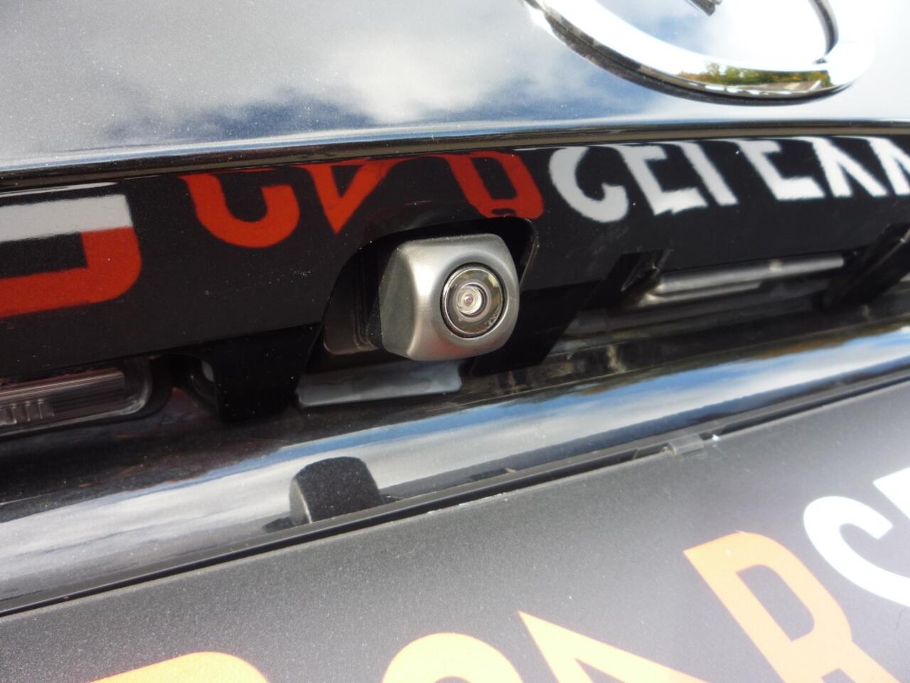 Mazda 2 1.5 Hybrid (116Pk) Centre-line Clima Stoel-verw. Géén Afleverkos