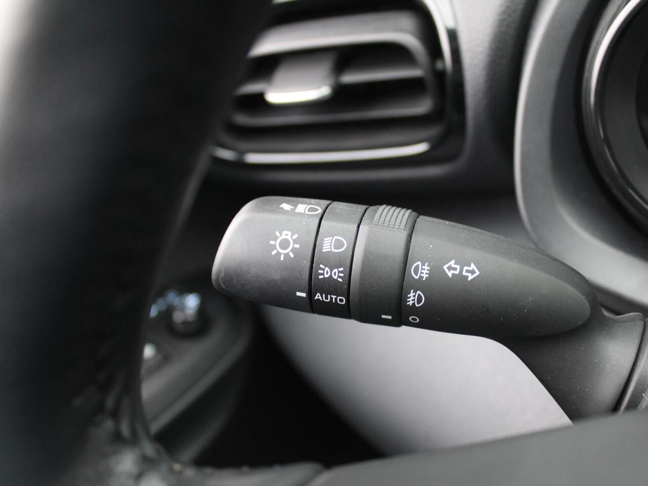 Mazda 2 Hybrid 1.5 Agile | Comfort Pakket | Airco | Apple carplay / Android auto | 15" LM |