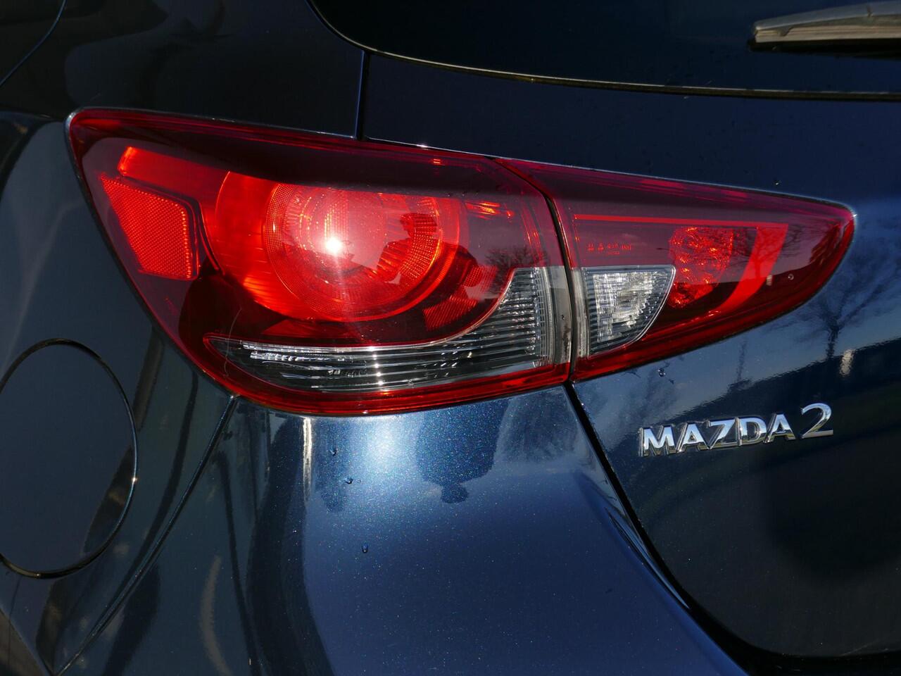 Mazda 2 1.5 e-SkyActiv-G 90 Exclusive-Line | LED-verlichting | Stoelverwarming | Achteruitrijcamera | Keyless | RIJKLAARPRIJS!