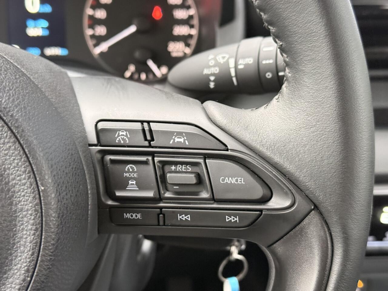 Mazda 2 Hybrid 1.5 Centre-line | Camera | Stoelverwarming | Carplay