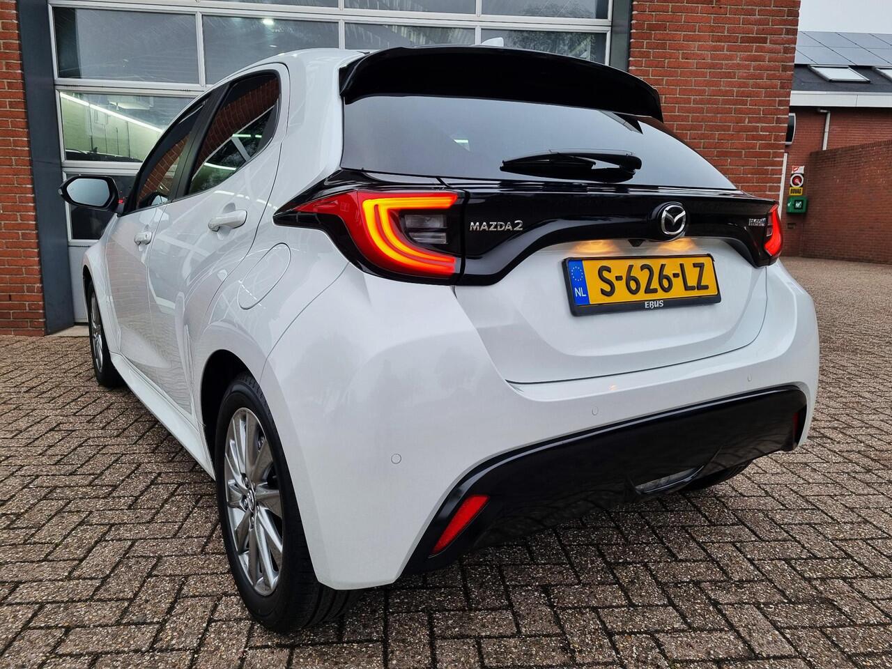 Mazda 2 Hybrid 1.5 Select Head-Up / Keyless / Stoel- Stuurverwarming