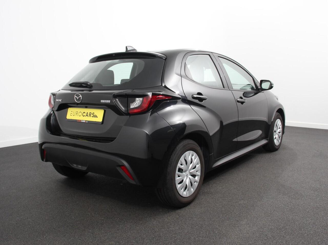 Mazda 2 Hybrid 1.5 Prime-line Airco Adaptieve cruise control Achteruitrijcamera Lane assist Radio Apple Carplay/ Android auto