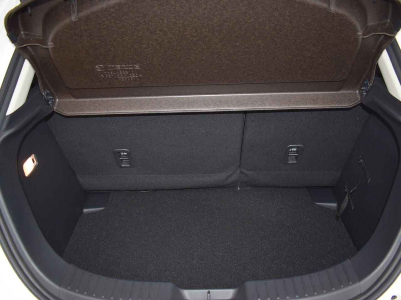 Mazda 2 1.5 Excl. Line *DEMO*