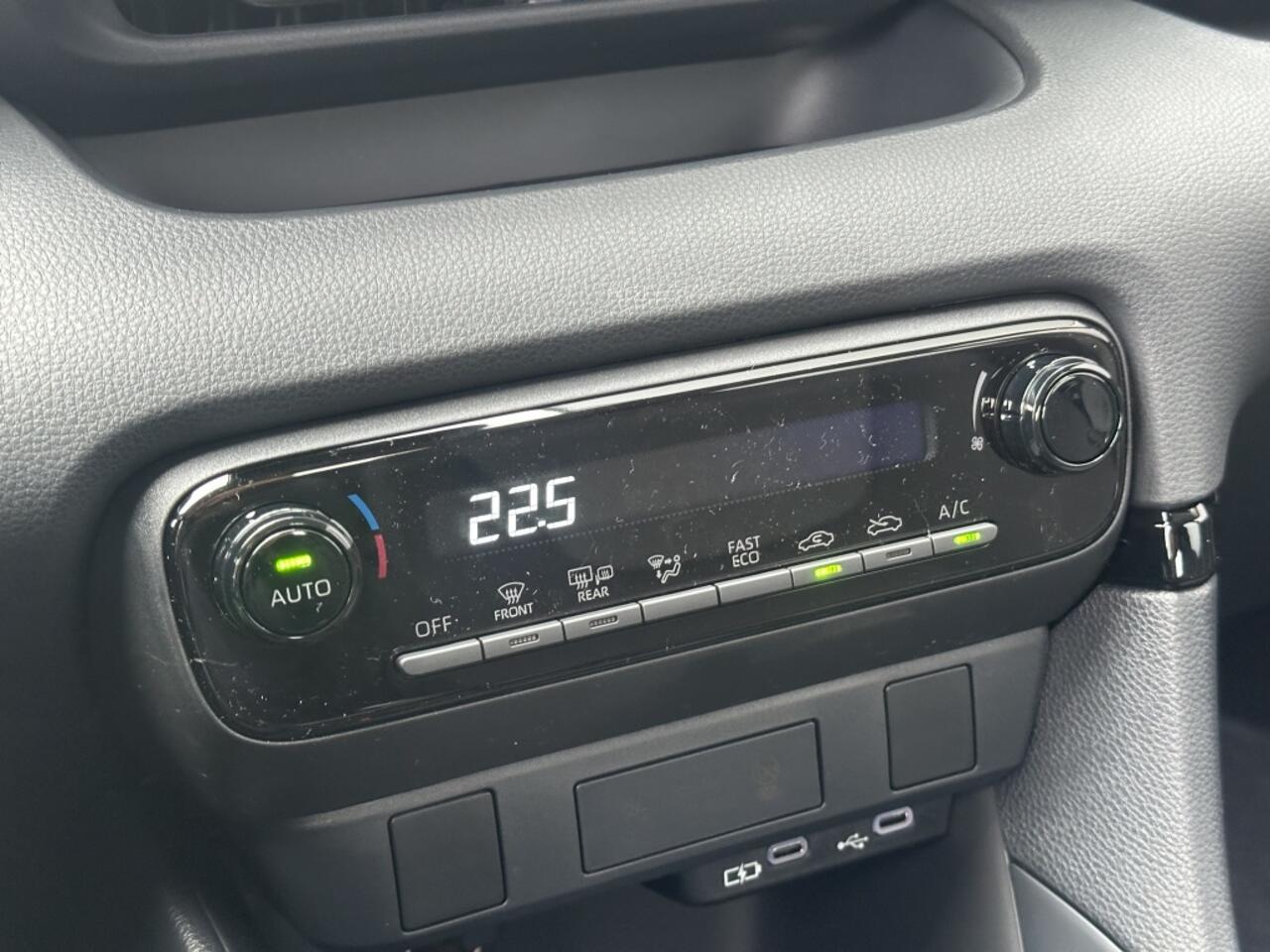 Mazda 2 Hybrid 1.5 Prime-line