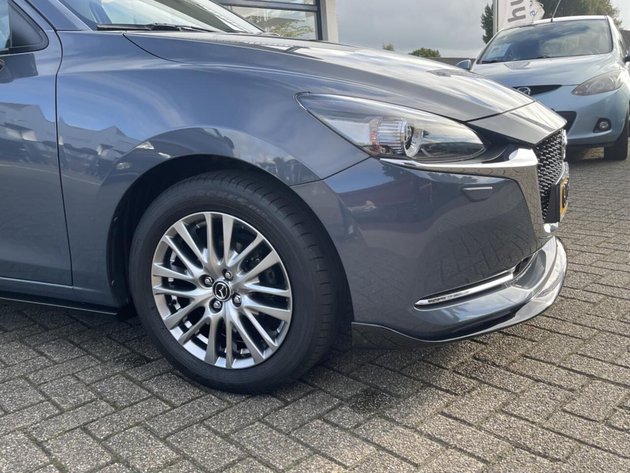 Mazda 2 1.5 Skyact-G 90 6MT Luxury I Activesense/ Leer/ Navi