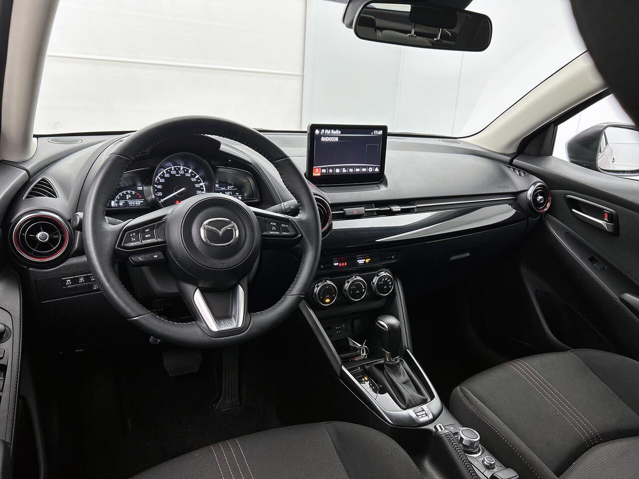 Mazda 2 1.5 SkyActiv-G 90 Homura | Apple Carplay/Android Auto | Camera achter | PDC | Stoelverwarming |