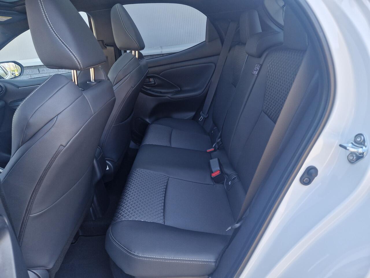 Mazda 2 Hybrid 1.5 Homura Plus * ¤ 3000,- EXTRA INRUIL DEAL*