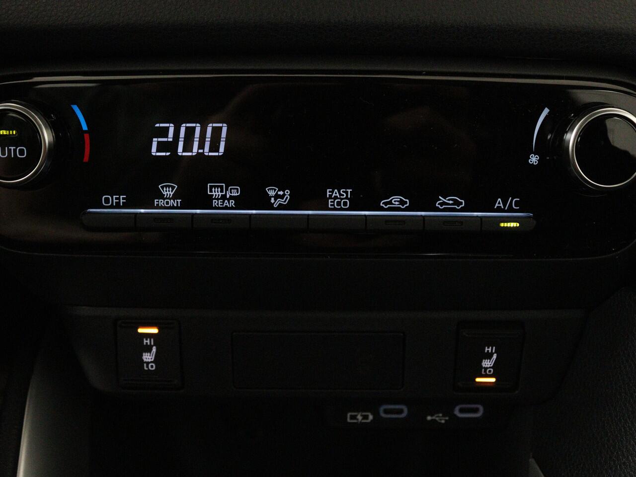 Mazda 2 Hybrid 1.5 Centre-line door AWNB Verkozen tot NUMMER 1 Top 10 zuinige gezinsauto's!