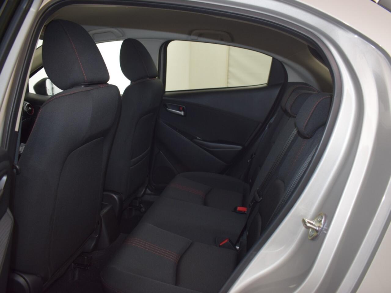 Mazda 2 1.5 Homura Camera Apple Carplay Airco