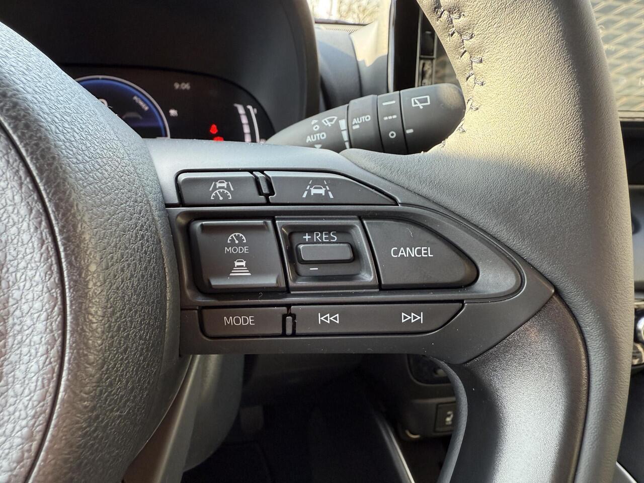 Mazda 2 Hybrid 1.5 Homura | 4 SEIZOENS BANDEN | LEDER | STOELVERWARMING |