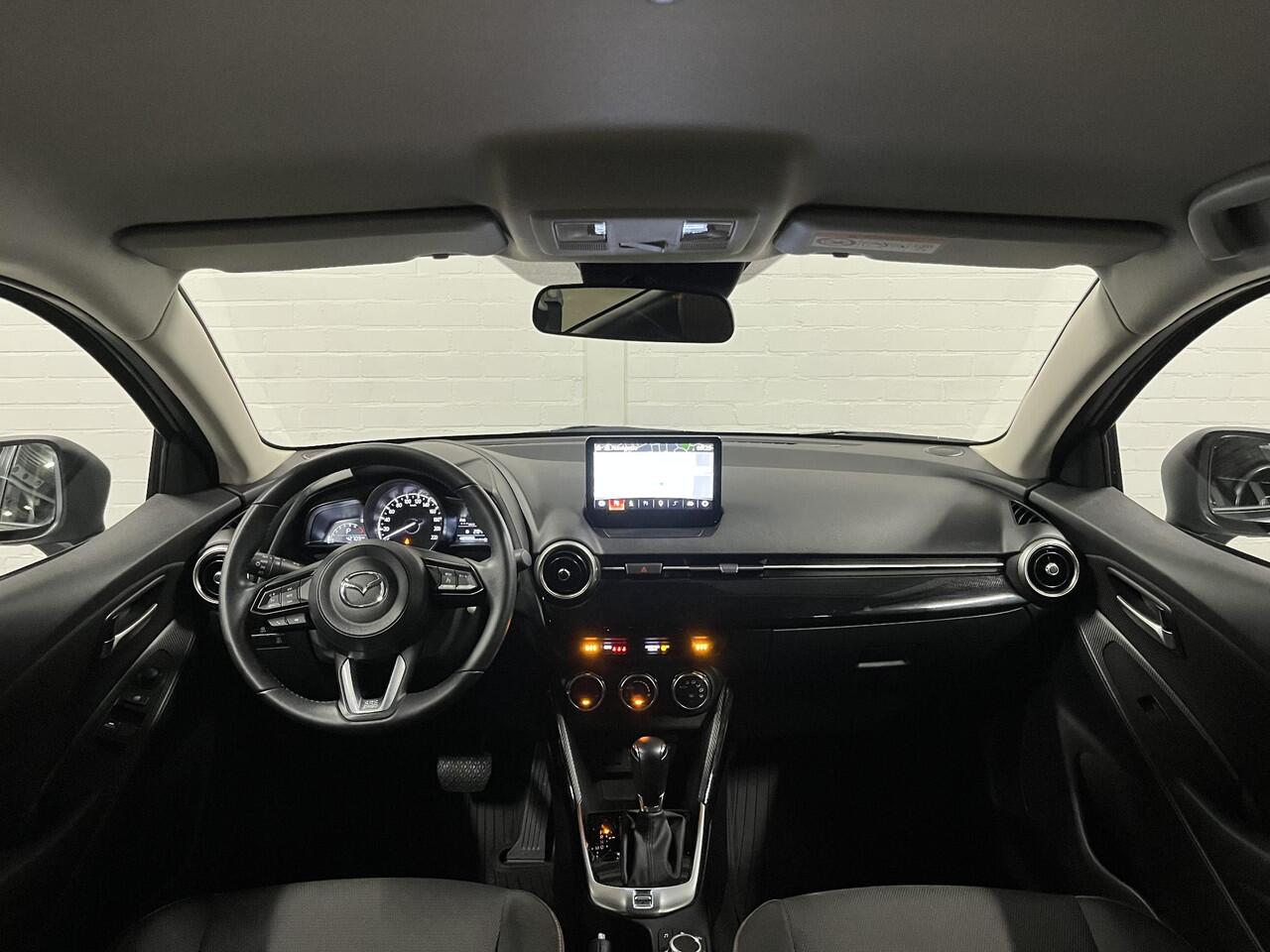 Mazda 2 1.5 SkyActiv-G 90 Automaat | Carplay | Stoelverwarming | Cruise-/Climate control | Navigatie |