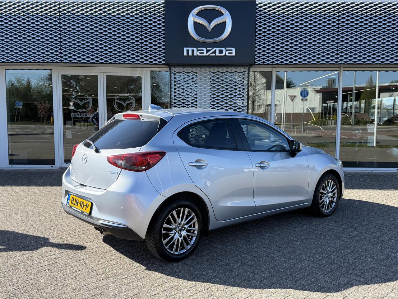 Mazda 2 1.5 Skyactiv-G Luxury Automaat | iACTIVSENSE PACK | CAMERA | STOELVERWARMING |