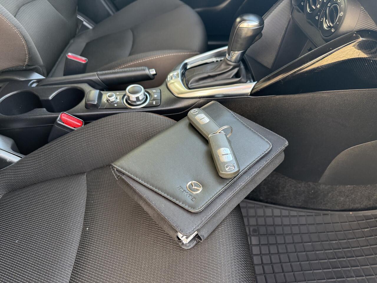 Mazda 2 1.5 Skyactiv-G Autom Navi Apple Car Play Lm Velgen