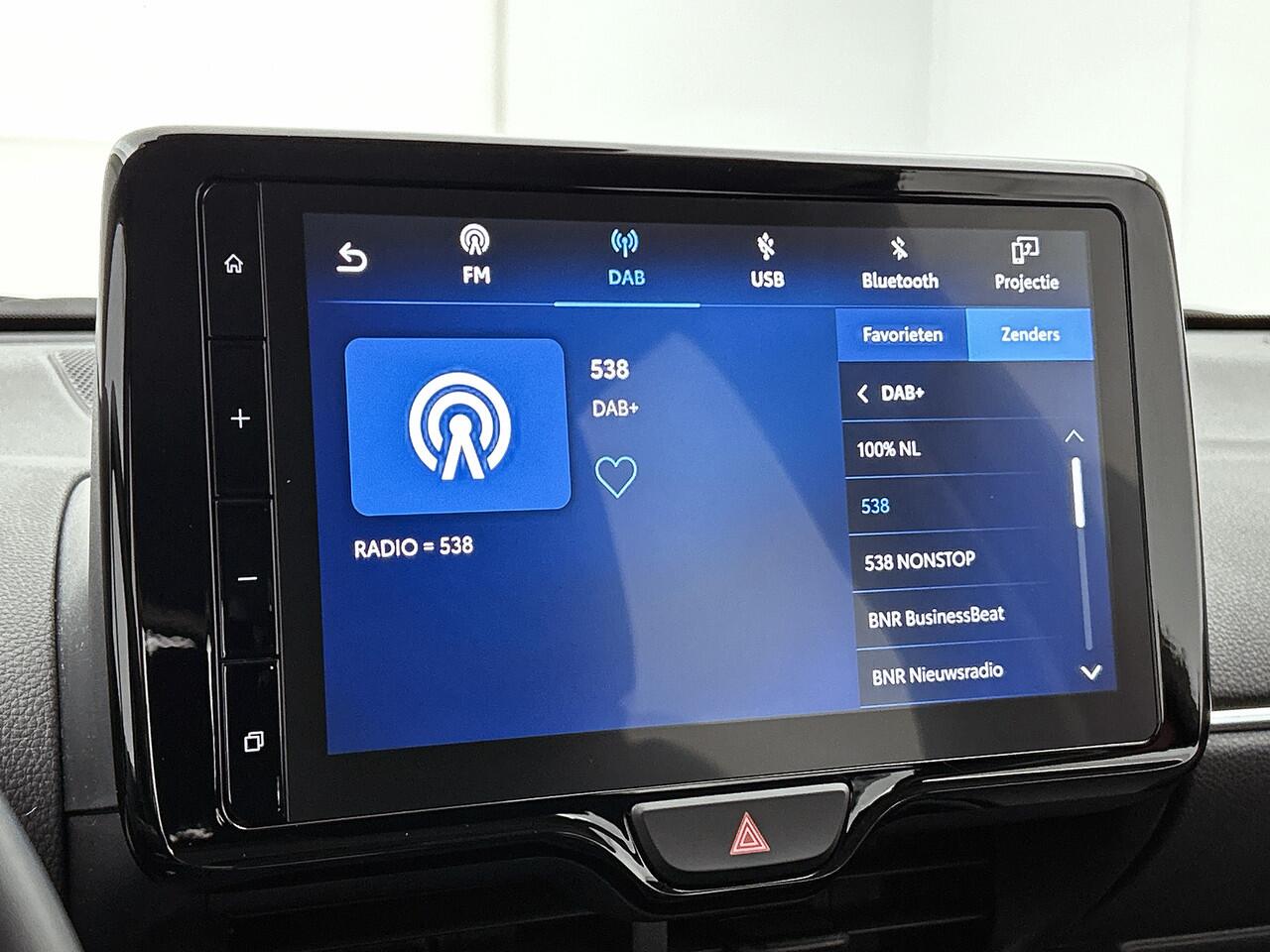 Mazda 2 Hybrid 1.5 Centre-line | Camera | Stoelverwarming |