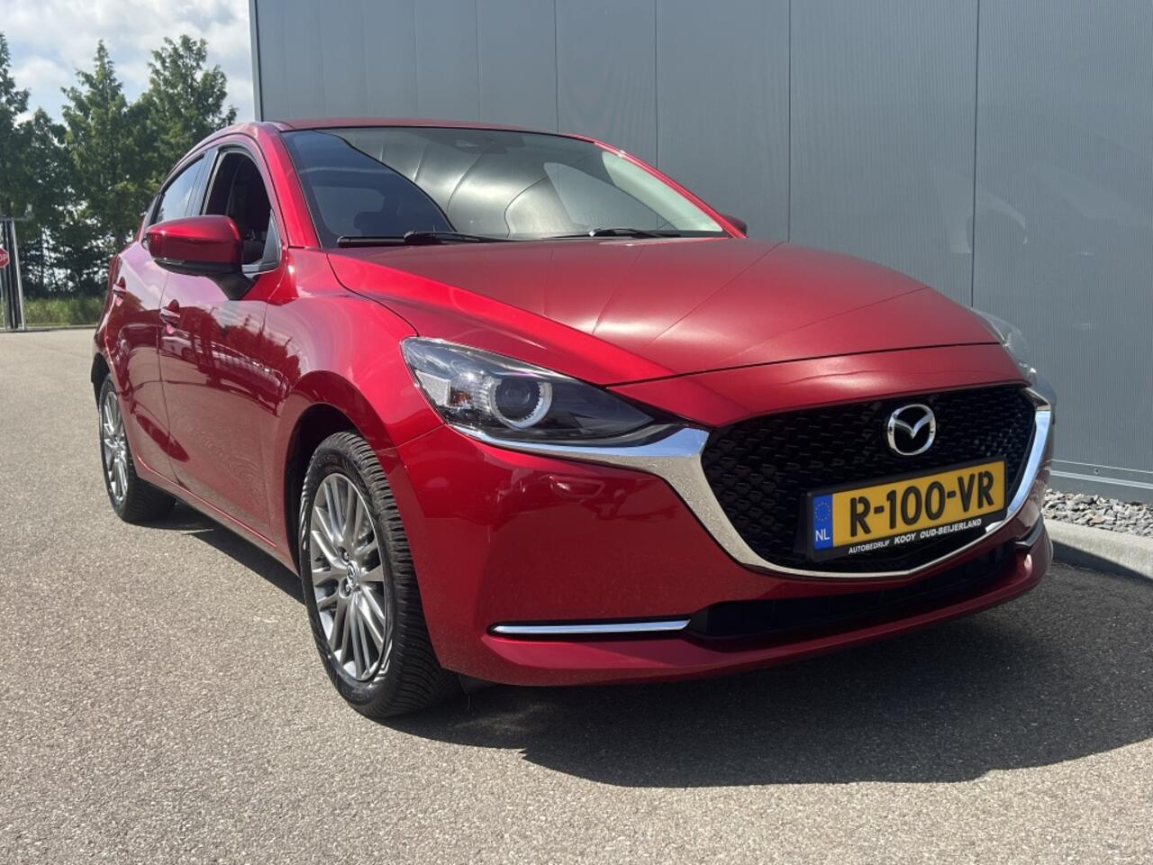 Mazda 2 1.5 Skyactiv-G Luxury / Trekhaak / Camera / Armsteun