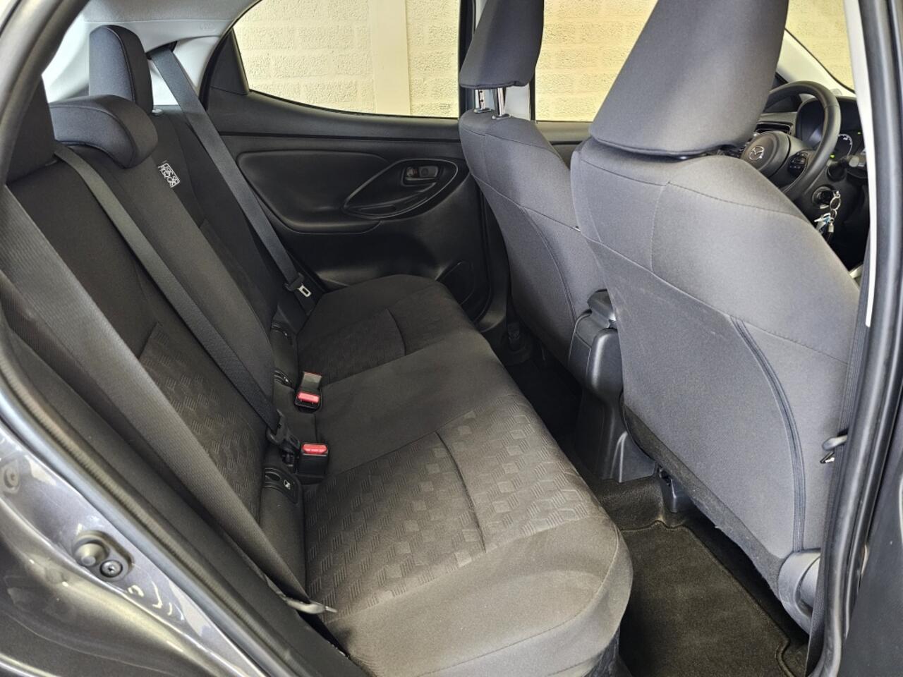 Mazda 2 Hybrid 1.5 Hybrid (116Pk) Centre-line Clima Stoel-verw. Géén Afleverkos