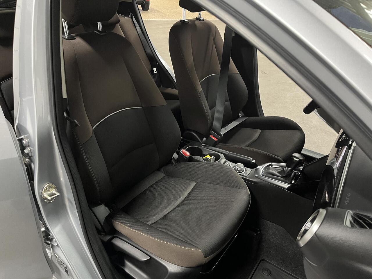 Mazda 2 1.5 SkyActiv-G 90 Automaat | Carplay | Stoelverwarming | Cruise-/Climate control | Navigatie |