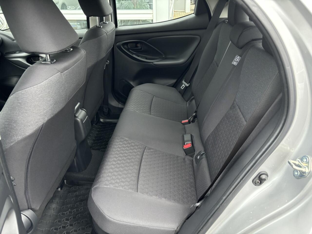 Mazda 2 Hybrid 1.5 Pure met Plus pakket en PDC